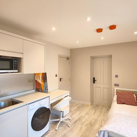 Morden Stratford Studio 1 호텔 런던 외부 사진