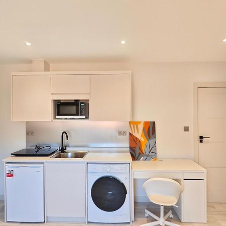 Morden Stratford Studio 1 호텔 런던 외부 사진